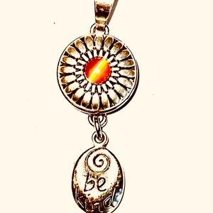 Interchangeable ginger snap pendent for necklace